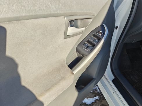 Used 2010 Toyota Prius Two image 6