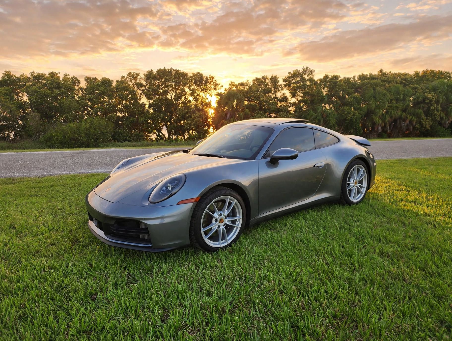 Used 2025 Porsche 911 Carrera RWD image 32