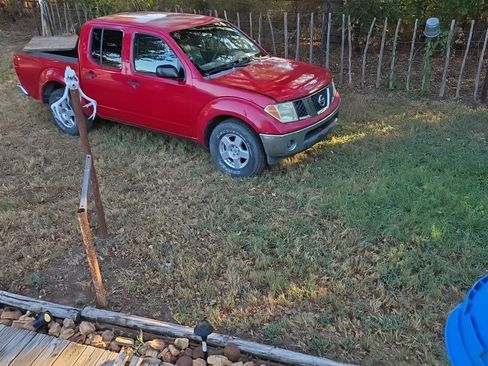 Used 2006 Nissan Frontier SE RWD image 5