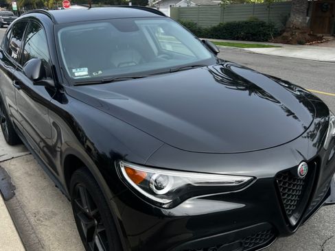 Used 2019 Alfa Romeo Stelvio Sport w/ Quick Order Package 22K Sport image 1