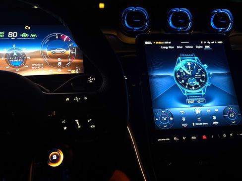 Used 2025 Mercedes-Benz GLC 63 AMG S image 11