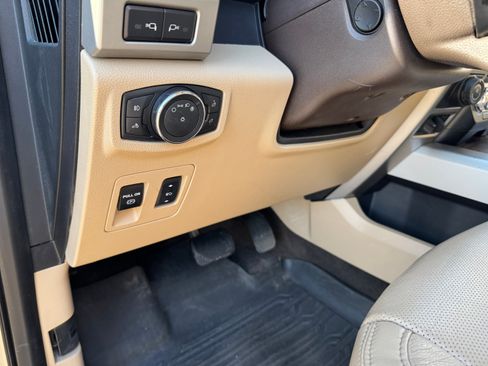 Used 2018 Ford F150 Lariat w/ Equipment Group 502A Luxury image 19