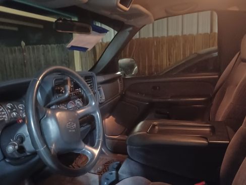 Used 2001 Chevrolet Silverado 1500 LS RWD image 10