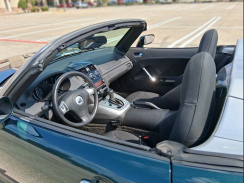 Used 2008 Saturn Sky image 4