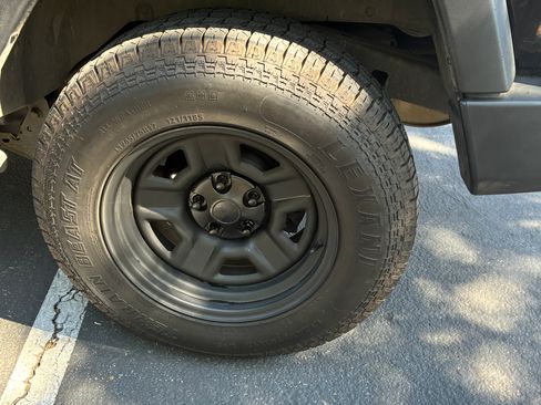 Used 2014 Jeep Wrangler Sport AWD/4WD image 10
