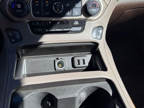 Used 2016 GMC Yukon XL Denali w/ Open Road Package image 6