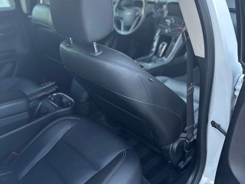 Used 2014 Chevrolet Volt Premium w/ Premium Trim Package image 24