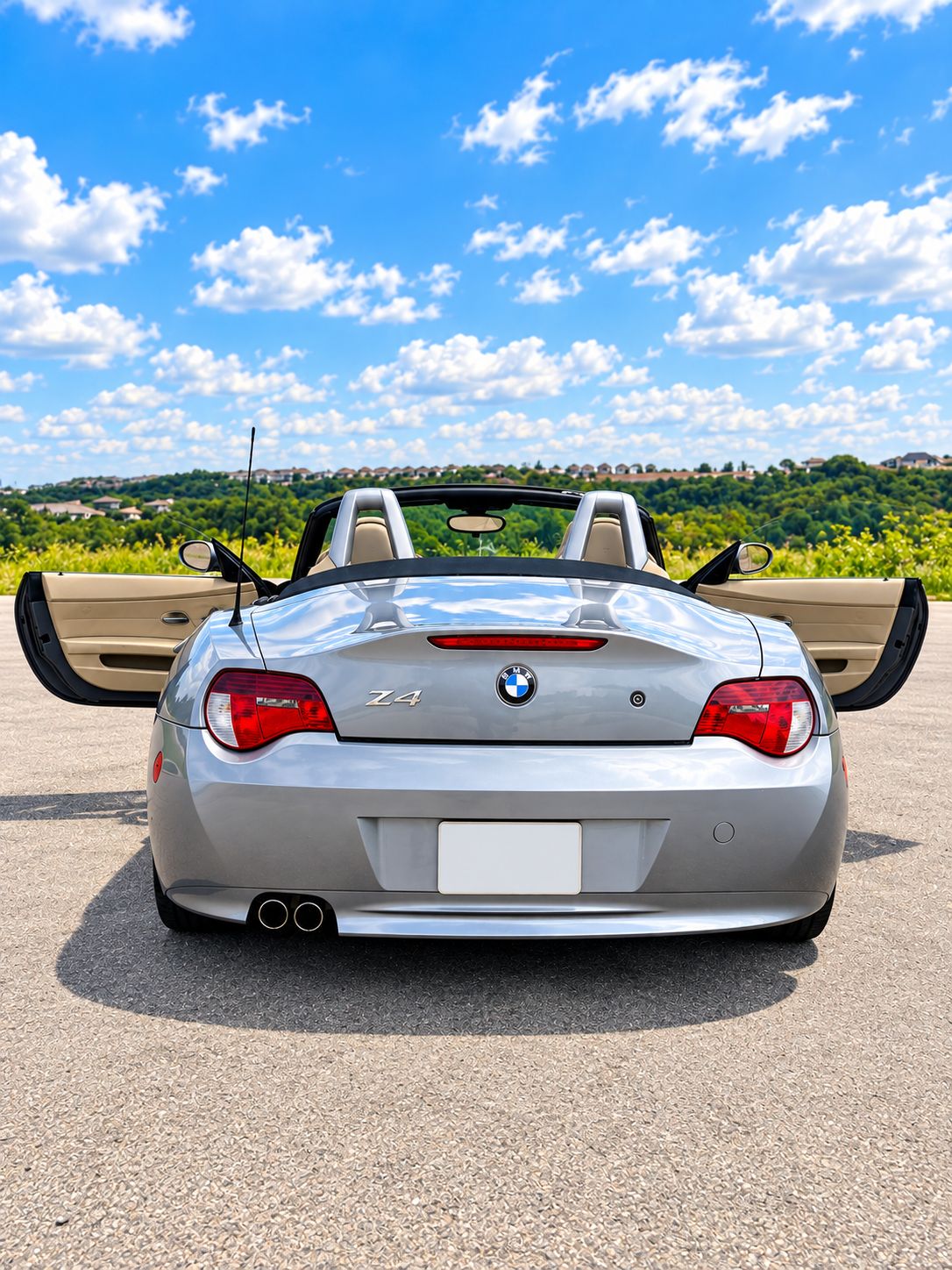 Used 2006 BMW Z4 3.0i RWD image 4