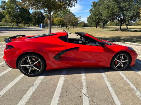 Used 2021 Chevrolet Corvette Stingray Preferred Cpe w/ Z51 Performance Package image 8