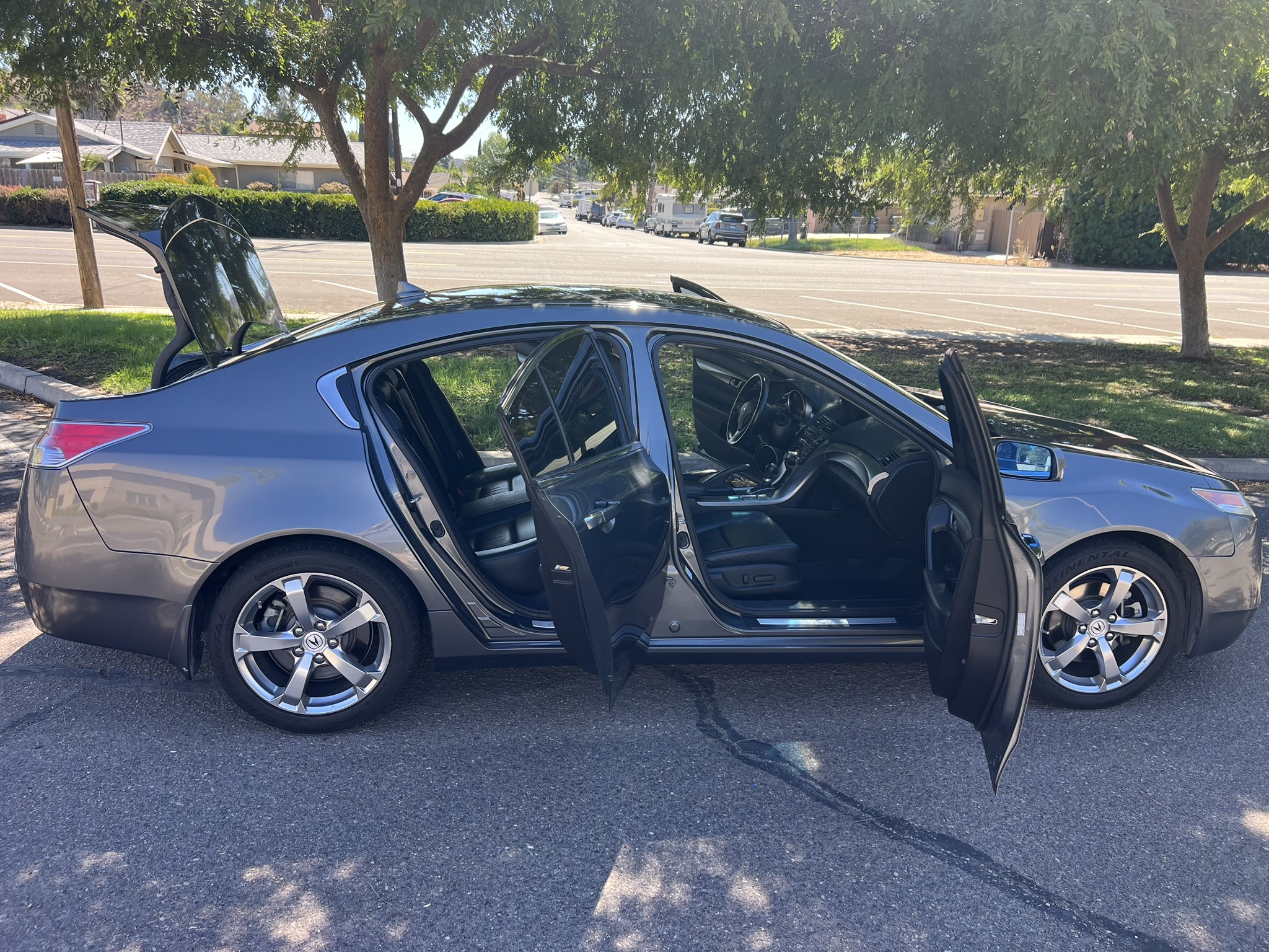 Used 2010 Acura TL w/ Technology Package FWD image 12