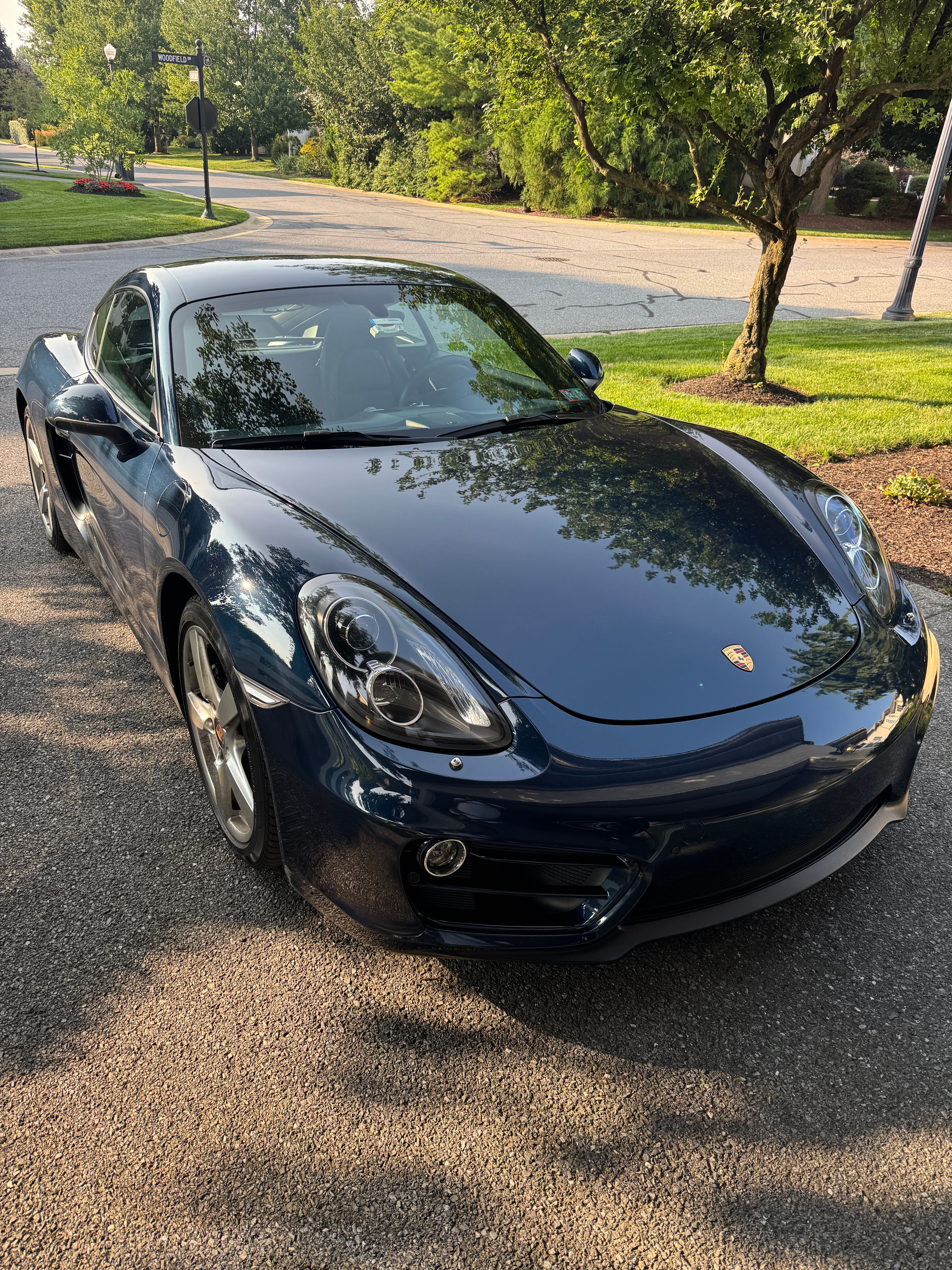 Used 2014 Porsche Cayman RWD image 2
