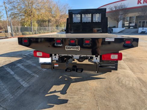 Used 2023 Mercedes-Benz Sprinter 3500 image 4