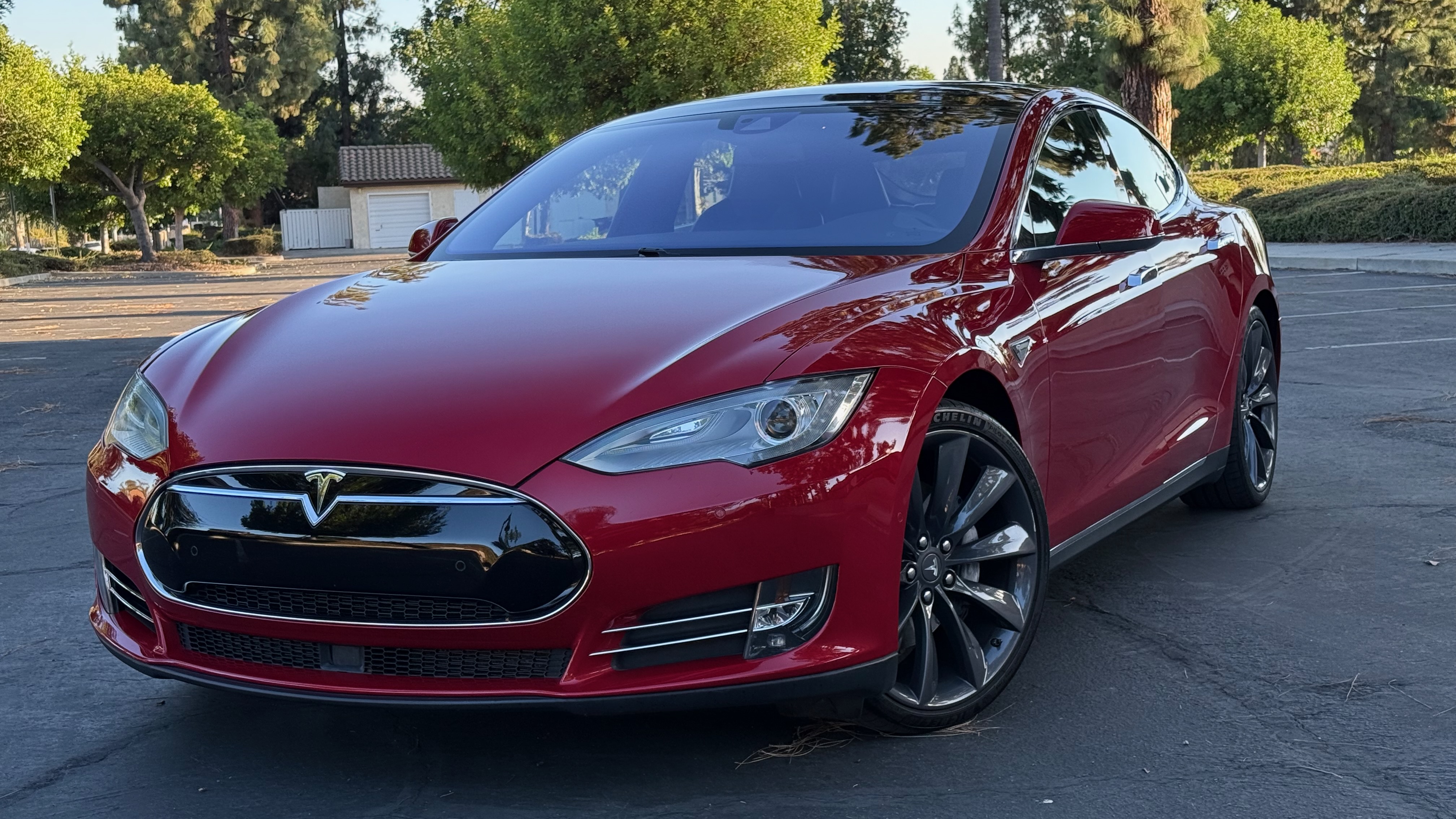 Used 2016 Tesla Model S 85D AWD/4WD image 5
