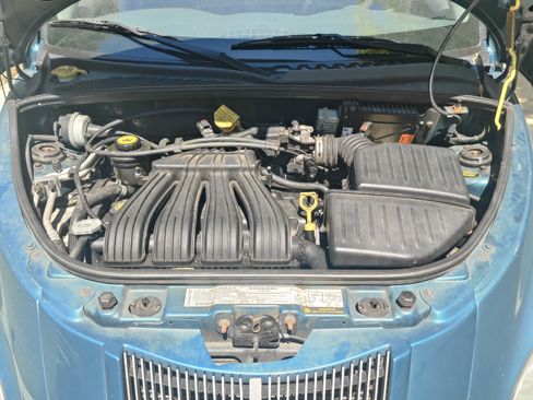 Used 2001 Chrysler PT Cruiser image 2