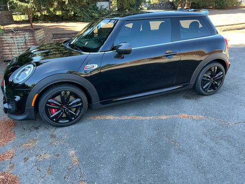 Used 2017 MINI Cooper John Cooper Works FWD image 16