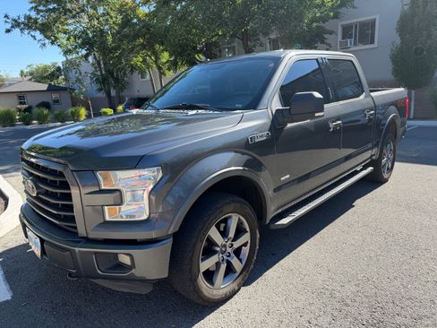 Used 2015 Ford F150 XLT w/ Equipment Group 302A Luxury AWD/4WD image 20