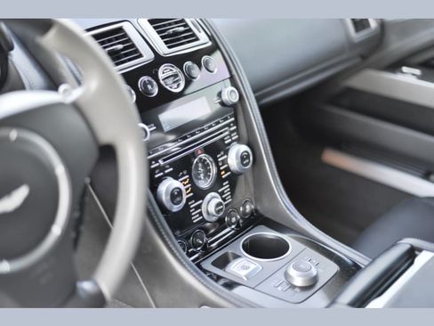 Used 2012 Aston Martin Rapide image 30