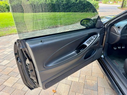 Used 2003 Ford Mustang Cobra image 22