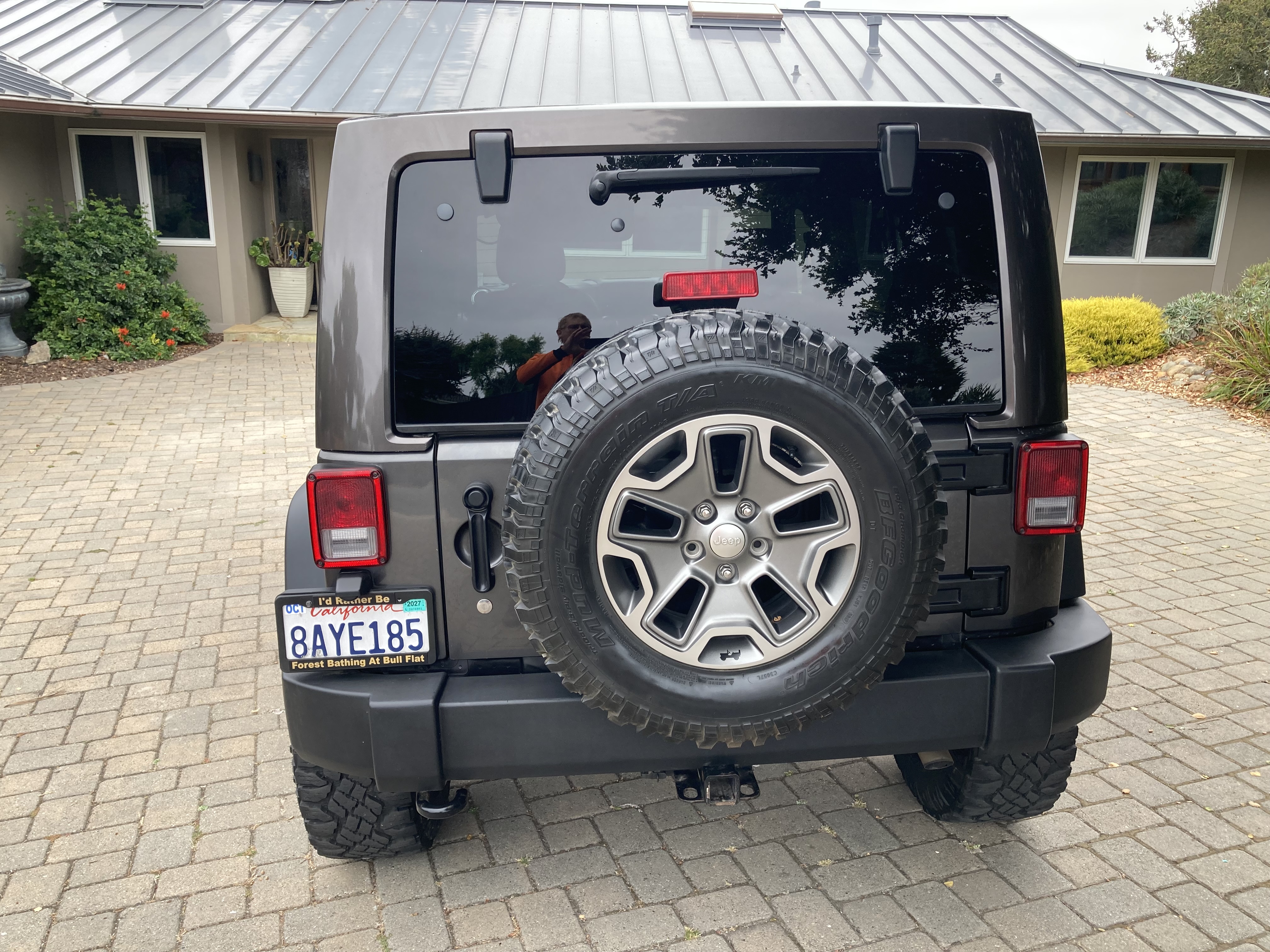 Used 2017 Jeep Wrangler Unlimited Rubicon w/ Connectivity Group AWD/4WD image 13