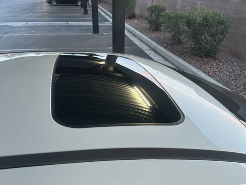 Used 2014 Ford Focus SE w/ Equipment Group 201A image 5