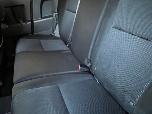 Used 2013 Toyota FJ Cruiser 4WD w/ Convenience Pkg image 9
