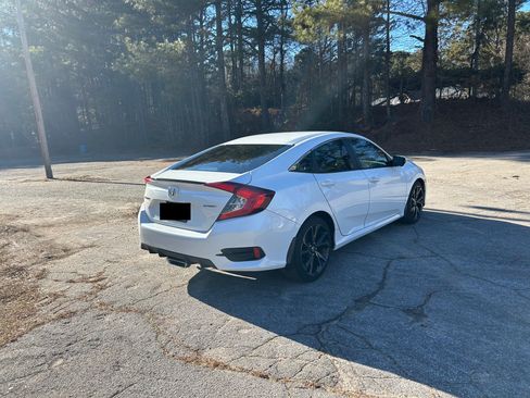 Used 2020 Honda Civic Sport image 8