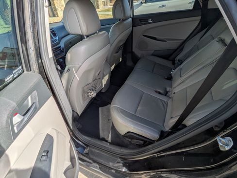 Used 2016 Hyundai Tucson SE w/ Option Group 02 image 5