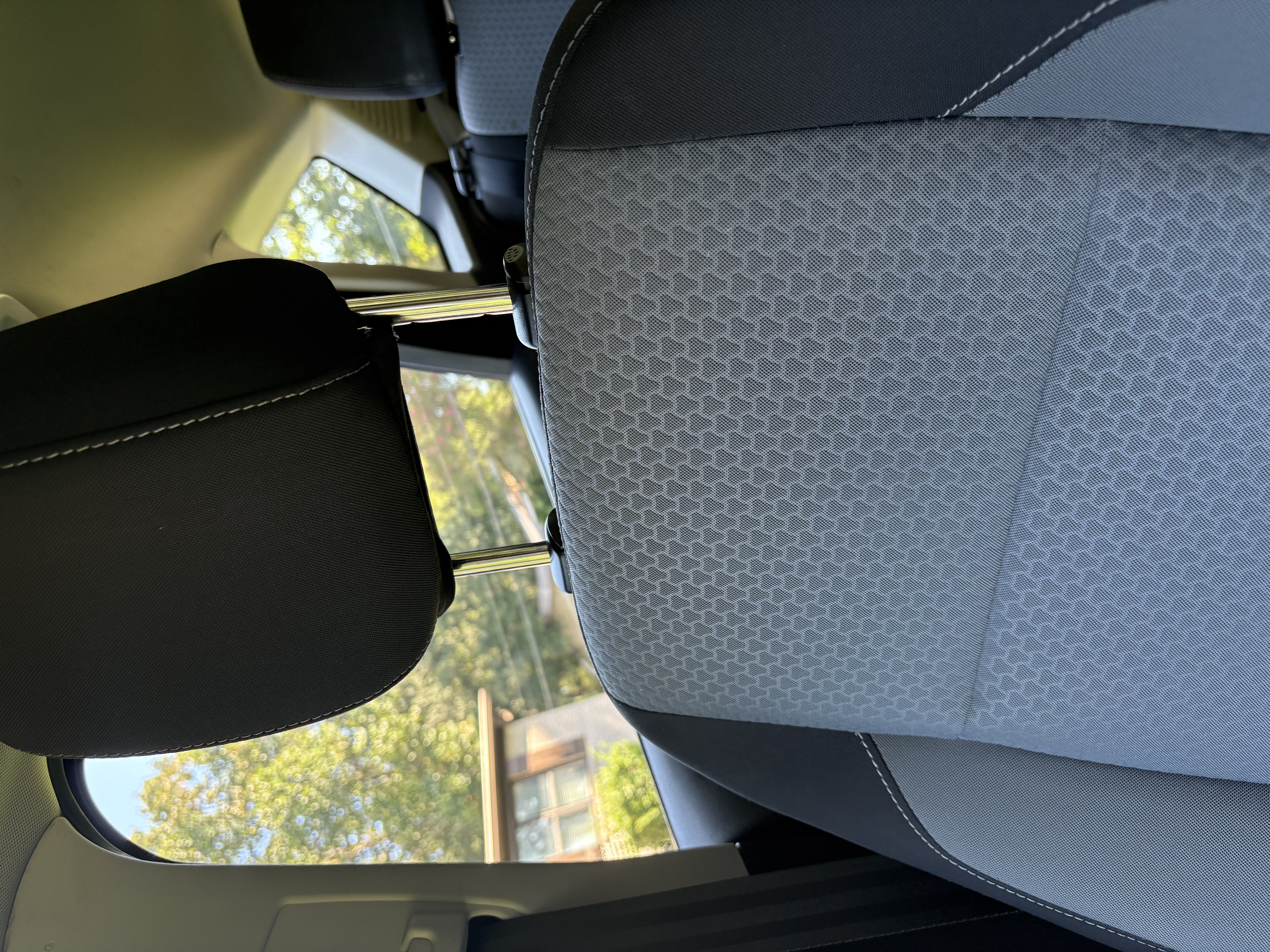 Used 2018 Ford C-MAX SE FWD image 13