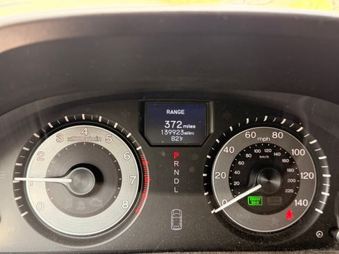 Used 2014 Honda Odyssey Touring Elite image 21