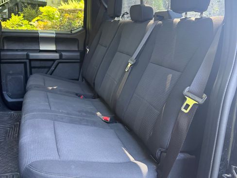 Used 2017 Ford F150 XLT w/ Equipment Group 302A Luxury AWD/4WD image 14