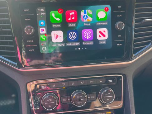 Used 2022 Volkswagen Atlas SE w/ Panoramic Sunroof Package image 15