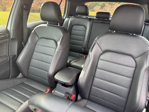 Used 2021 Volkswagen GTI SE image 28