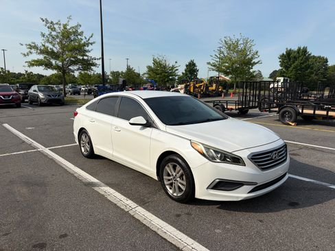 Used 2016 Hyundai Sonata SE FWD image 9