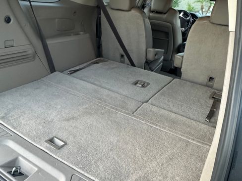 Used 2015 GMC Acadia Denali image 12