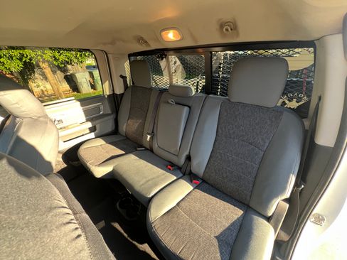 Used 2017 RAM 3500 Big Horn image 12