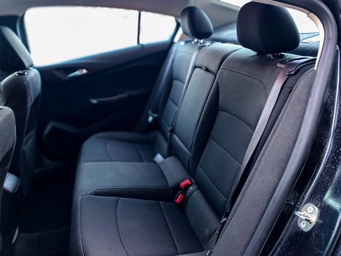 Used 2016 Chevrolet Cruze LT w/ Sun And Sound Package image 15