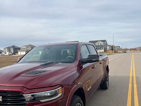Used 2025 RAM 1500 Laramie w/ Sport Appearance Package image 12