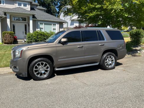 Used 2015 GMC Yukon Denali AWD/4WD image 4