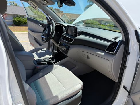 Used 2019 Hyundai Tucson SEL FWD image 12