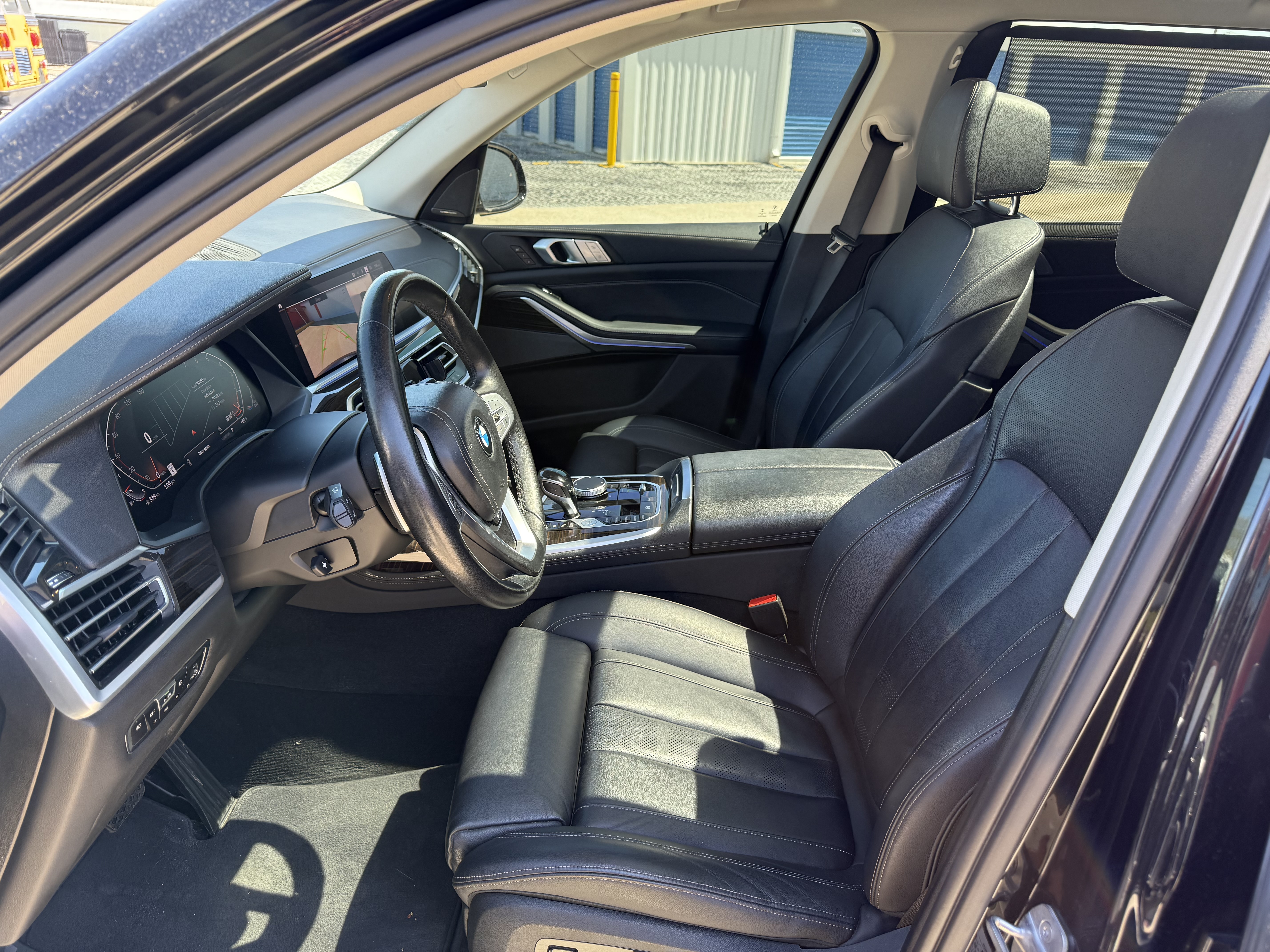 Used 2020 BMW X7 xDrive40i w/ Premium Package AWD/4WD image 10