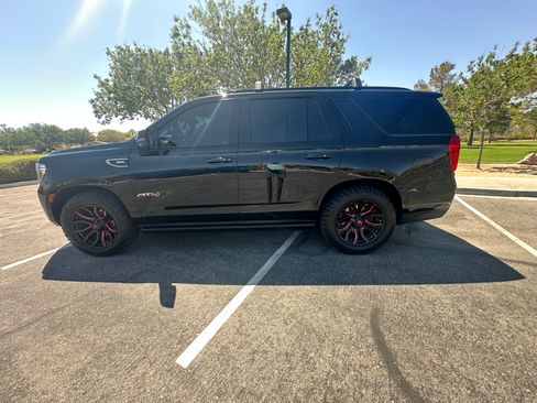 Used 2021 GMC Yukon AT4 w/ AT4 Premium Plus Package AWD/4WD image 5