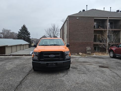 Used 2017 Ford F150 XL w/ Equipment Group 101A Mid image 10