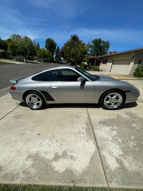 Used 2003 Porsche 911 Carrera image 10