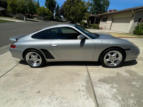 Used 2003 Porsche 911 GT3 RS image 10