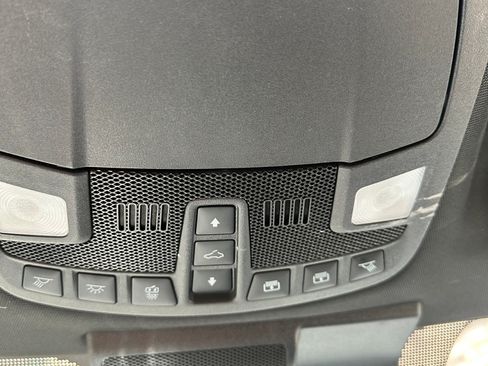 Used 2019 Ford F150 Platinum w/ Equipment Group 701A Luxury image 16