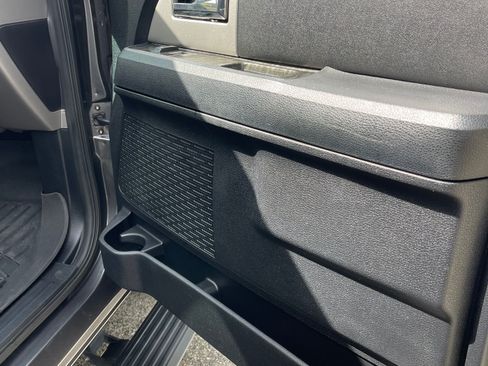 Used 2016 Ford Expedition EL Limited w/ Equipment Group 301A image 10