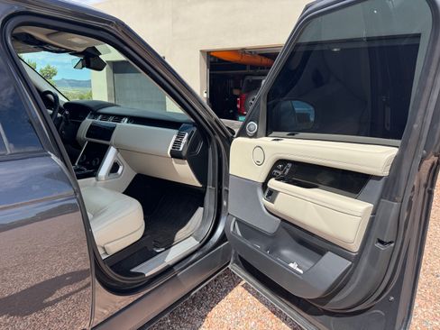 Used 2020 Land Rover Range Rover HSE AWD/4WD image 5
