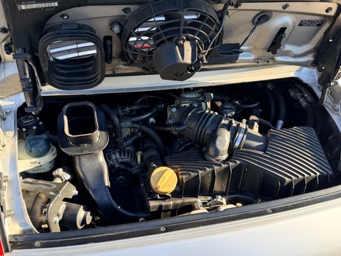 Used 2001 Porsche 911 Cabriolet image 14