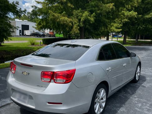 Used 2015 Chevrolet Malibu LT FWD image 5
