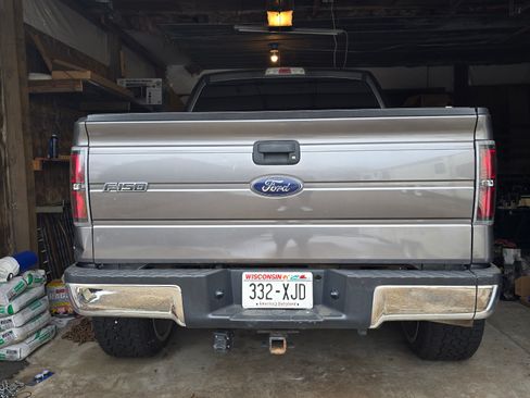 Used 2013 Ford F150 XLT image 11